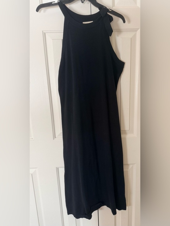 Hope & Henry Dresses & Skirts - Hope & Henry Minimalist Black Midi Body Con Dress with Bow on Shoulder